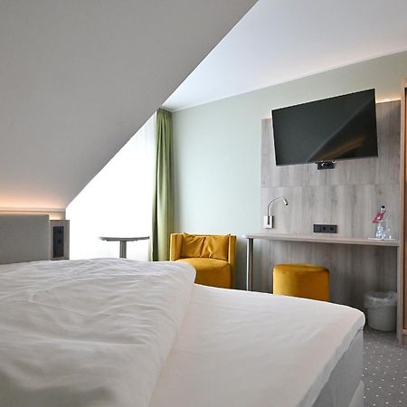 Hotel Restaurant Zur Post Лофельден Экстерьер фото