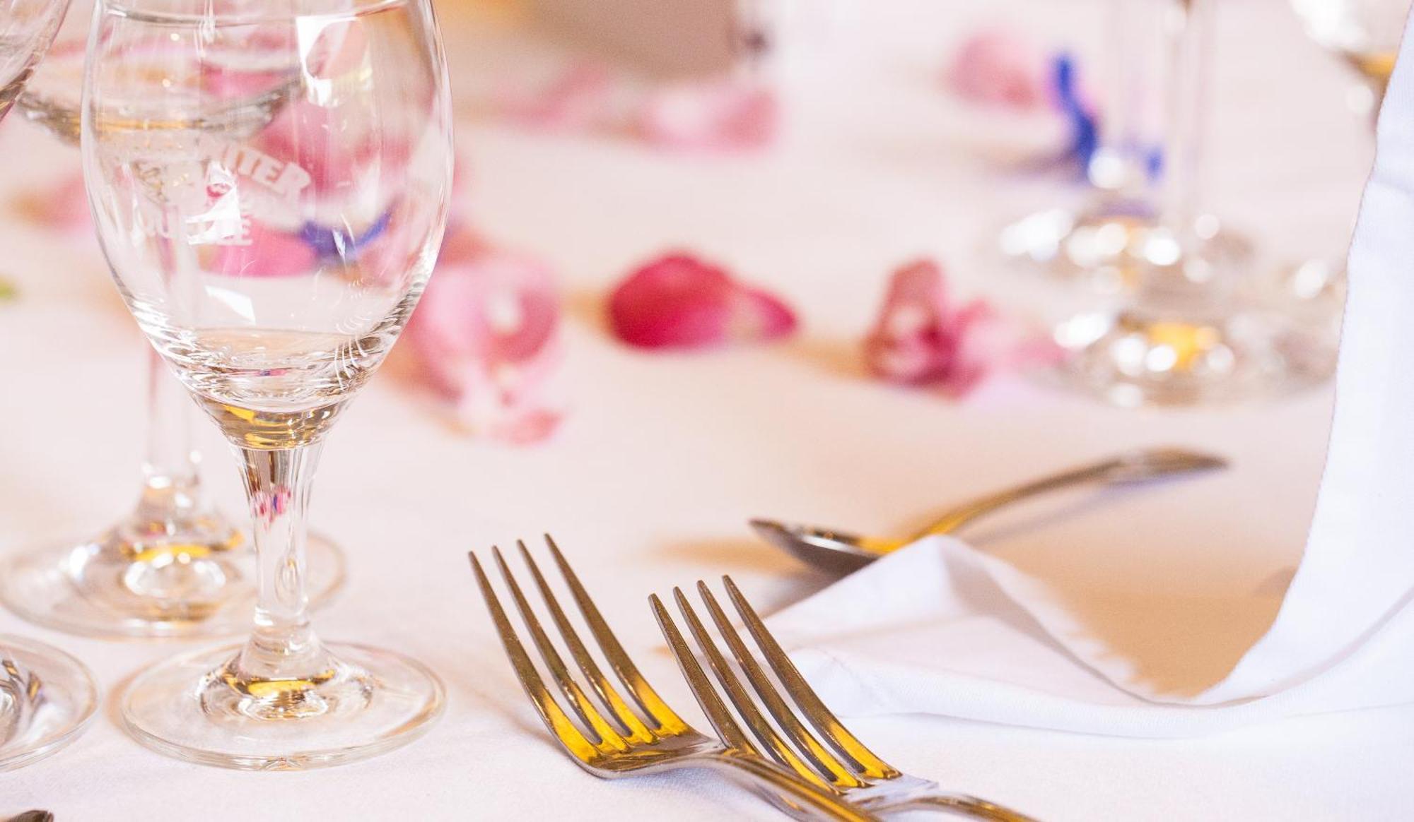 Hotel Restaurant Zur Post Лофельден Экстерьер фото