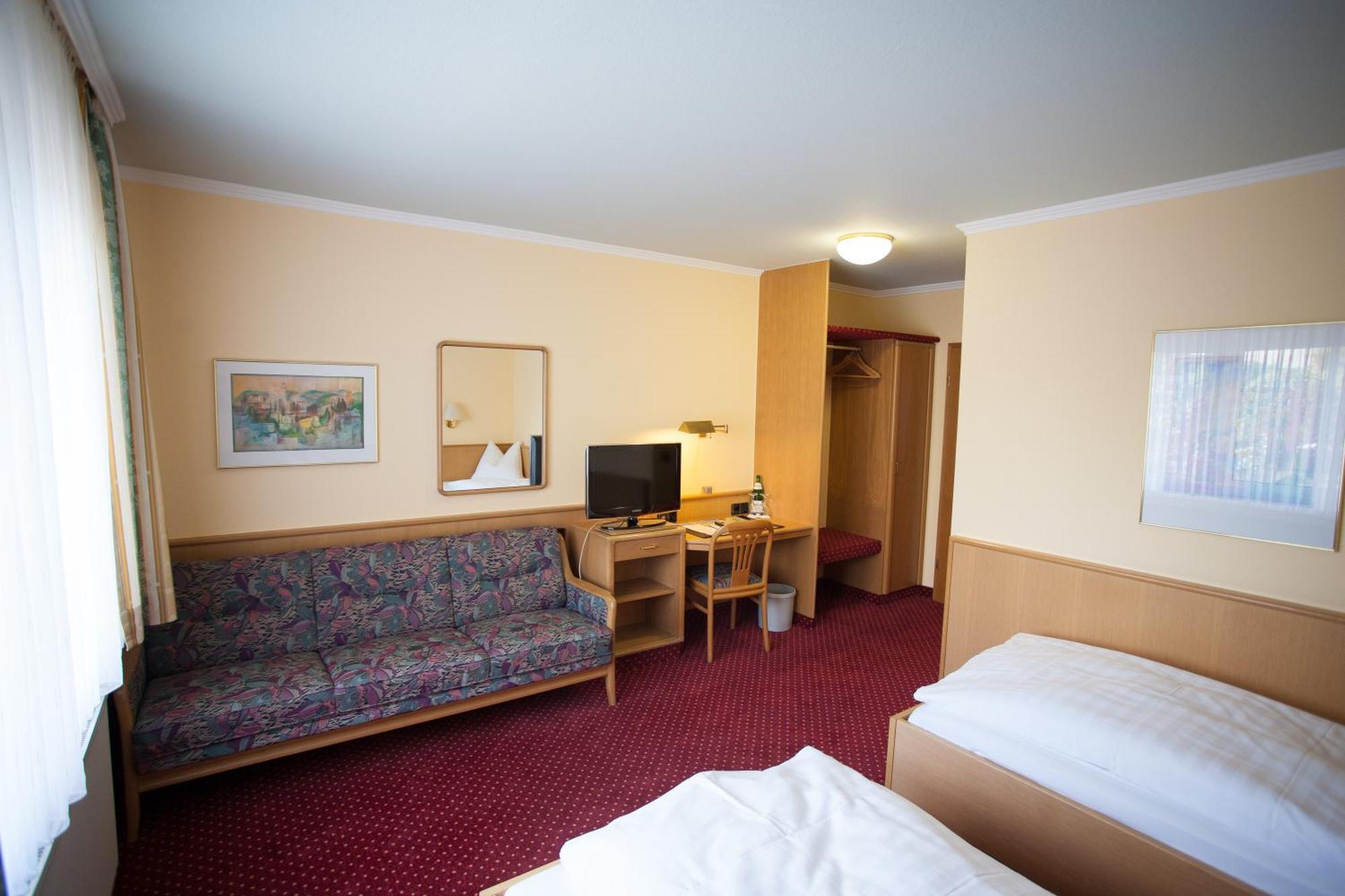Hotel Restaurant Zur Post Лофельден Экстерьер фото