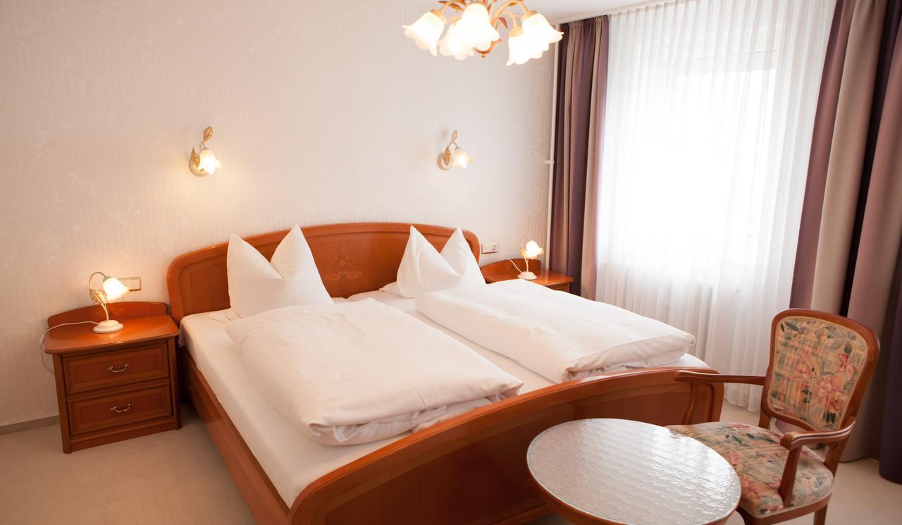 Hotel Restaurant Zur Post Лофельден Экстерьер фото